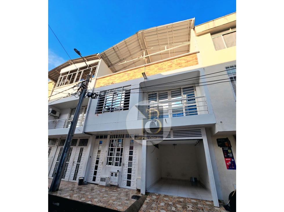 CASA BIFAMILIAR EN VENTA BARRIO VILLAS DE SAN JUAN