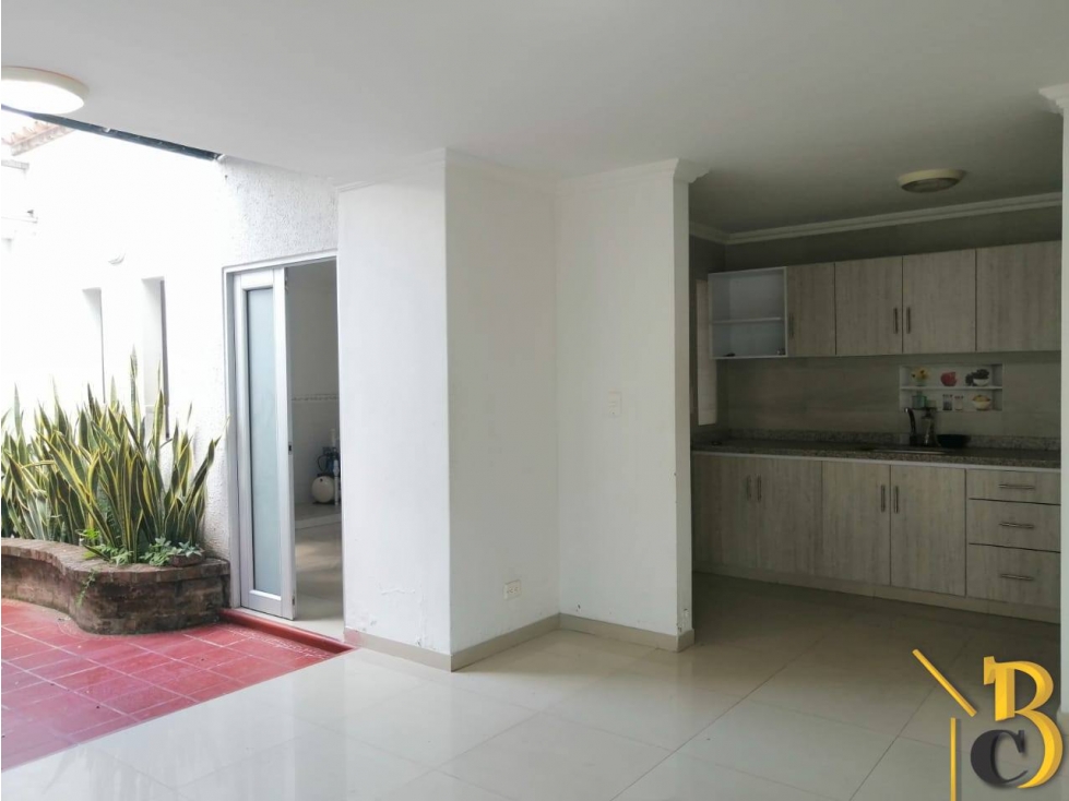 ARRIENDO CASA PARA EMPRESA BARRIO LOS HELECHOS — foto 6