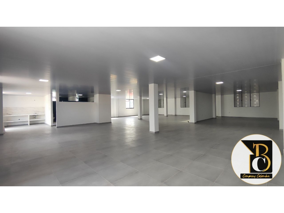 ARRIENDO LOCAL DE SEGUNDO PISO CENTRO YOPAL - 2