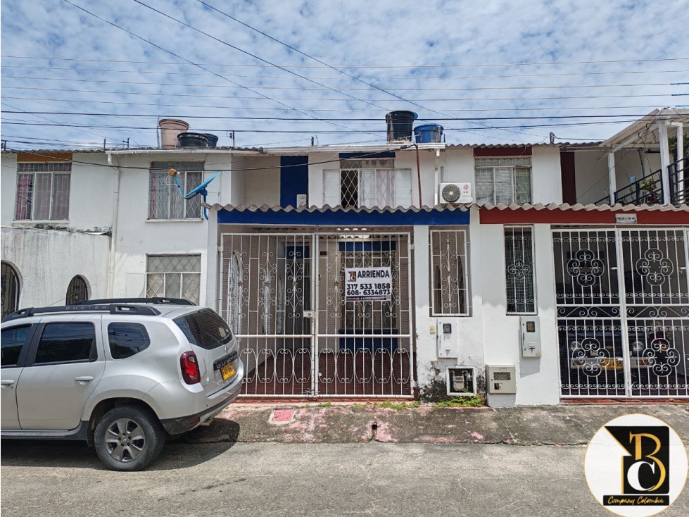 SE VENDE CASA EN EL BARRIO COMCAJA CALLE 25 CON 28