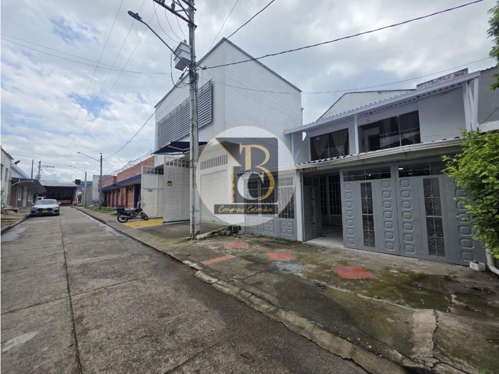 SE VENDE CASA EN EL BARRIO LA AMISTAD — foto 2