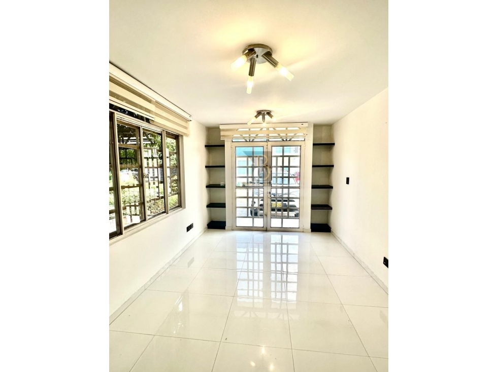 SE VENDE CASA BARRIO ALBORAN 2 PISOS YOPAL — foto 6