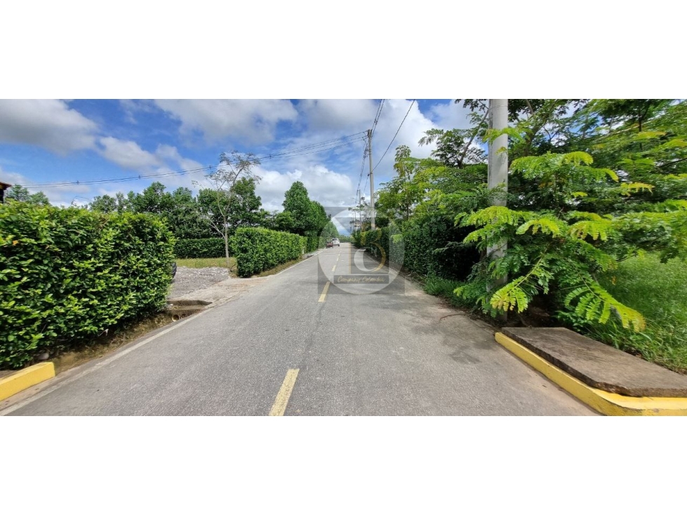 VENTA DE LOTE 3007M2 EN CONDOMINIO TURPIALES KM 5 DESDE SUBASTA — foto 2