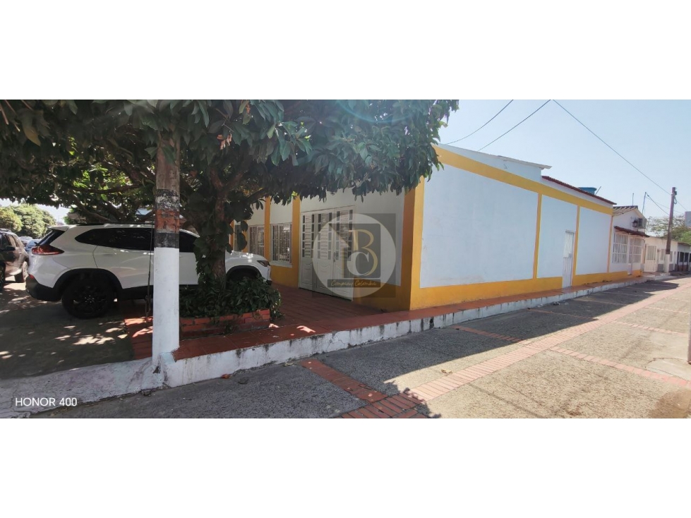 SE VENDE CASA 1 PISO DE 195M2 ESQUINERA YOPAL