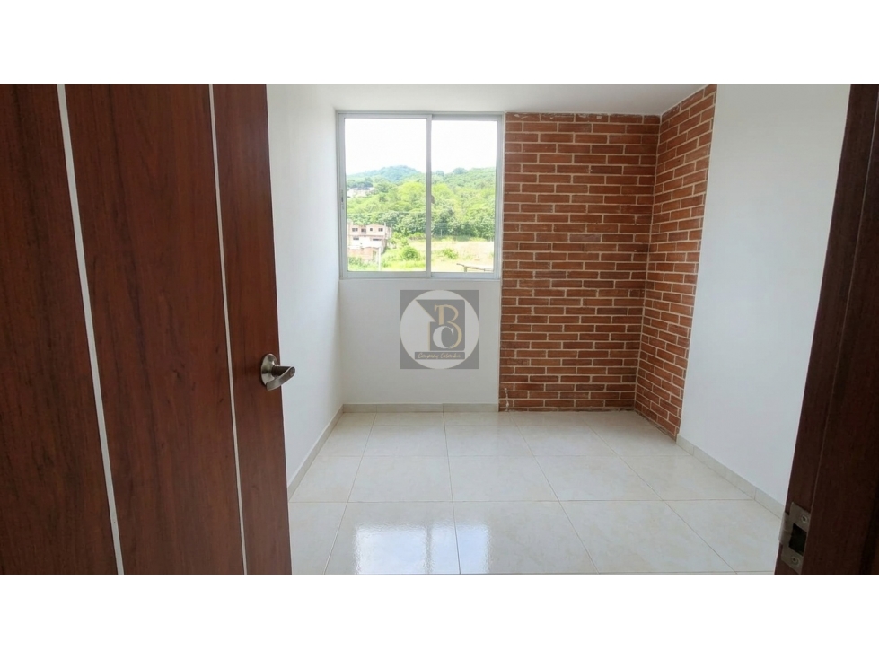 SE ARRIENDA APARTAMENTO EN PRADOS DE VALVERDE — foto 5