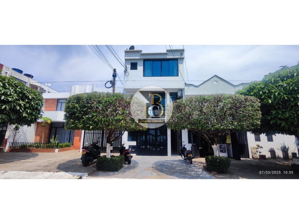VENTA DE CASA RENTABLE BARRIO LOS HELECHOS YOPAL.