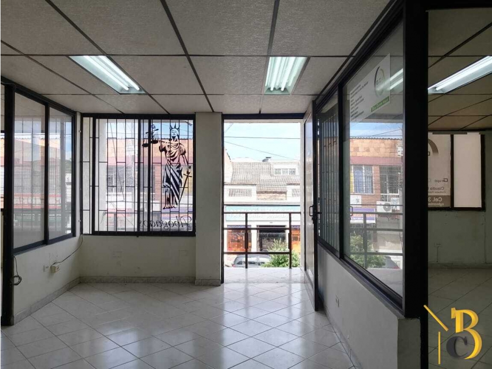 ARRIENDO OFICINA EN PISO SEGUNDO CENTRO YOPAL CASANARE - 4