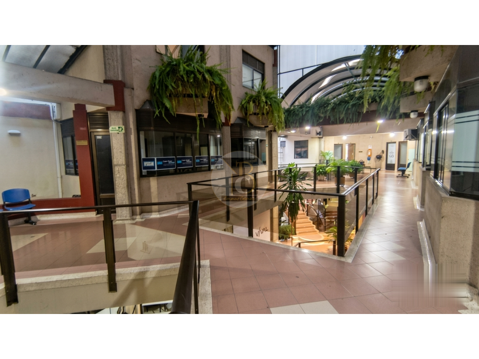 ARRIENDA OFICINA EN CENTRO COMERCIAL HORIZONTE - 5