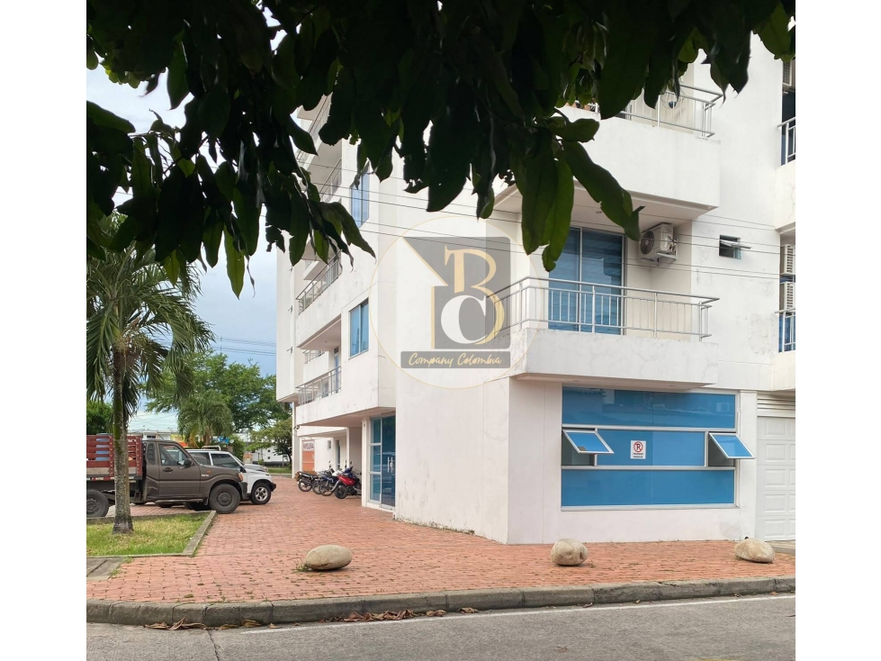 EN VENTA LOCAL COMERCIAL- EDIFICIO TORRES DE SAN NICOLAS - 3