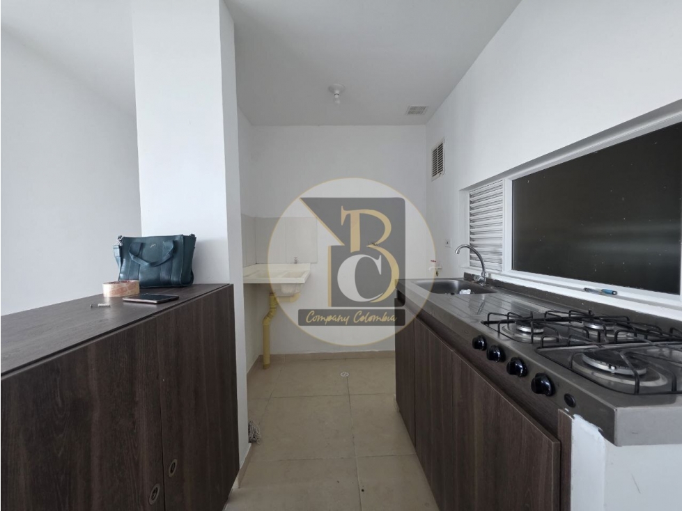 ARRIENDO APTO PISO NOVENO CONJUNTO LAS MARISELAS YOPAL. — foto 3