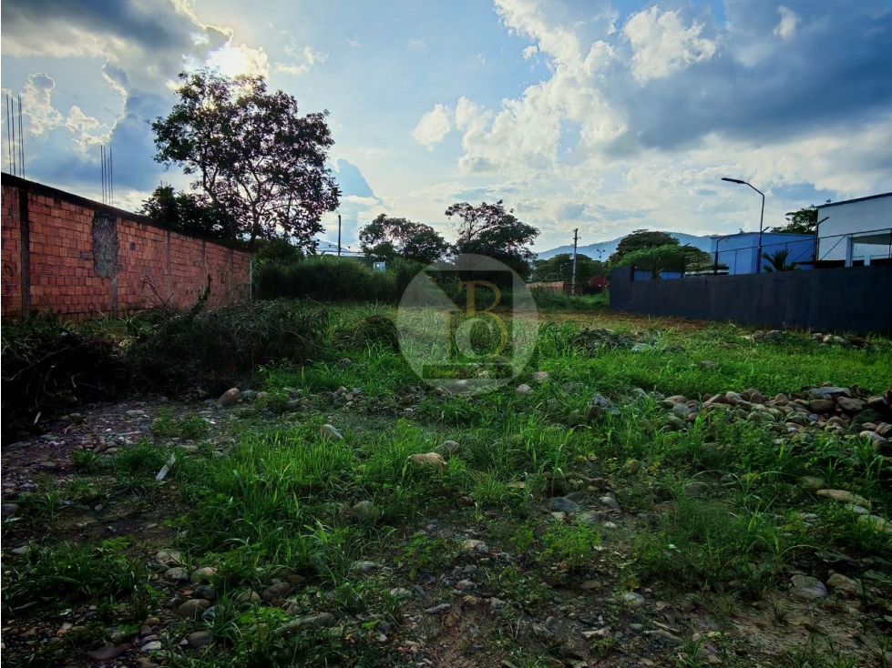 VENTA DE LOTE CONJUNTO RESIDENCIAL BARZAL CON PLANOS Y LICENCIA YOPAL — foto 2