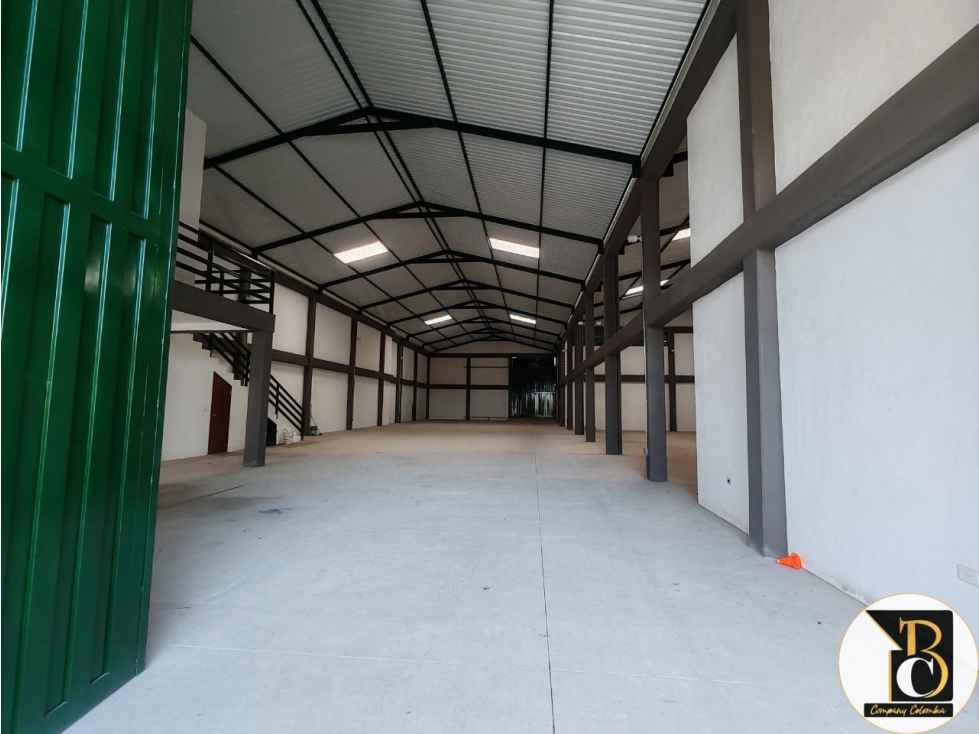 BODEGA NUEVA EN ARRENDAMIENTO Y VENTA SOBRE CALLE 28 CON 23 YOPAL - 2
