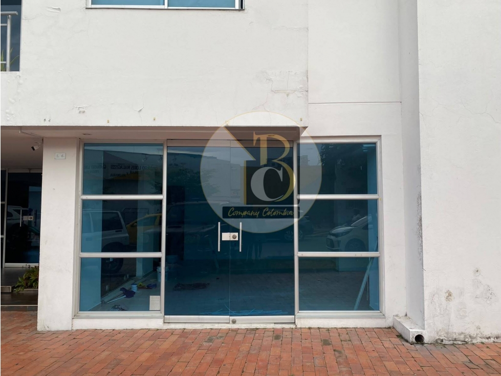 EN VENTA LOCAL COMERCIAL- EDIFICIO TORRES DE SAN NICOLAS - 4