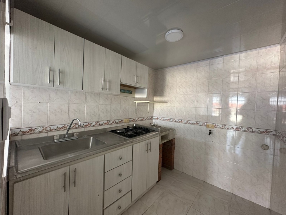 Casa bifamiliar en venta sector mercedes del norte