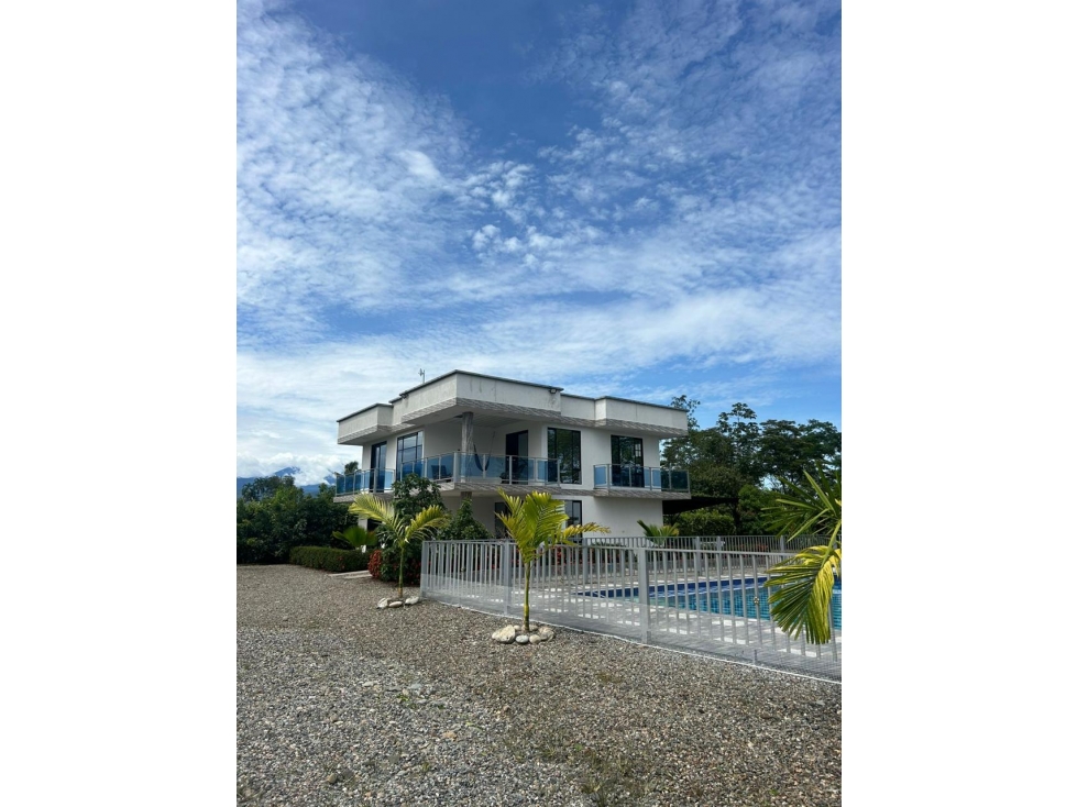 Casa campestre en venta a 5 minutos del parque de Acacías - 3