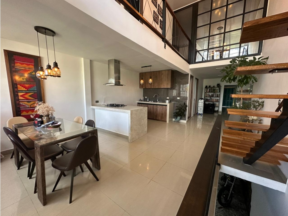 Casa comercial en venta sector cerca al parque principal