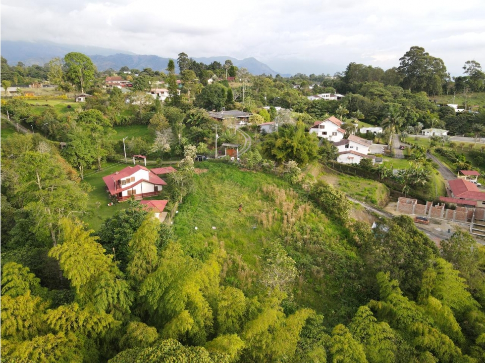 Lote fuera de conjunto en venta sector Circasia — foto 4