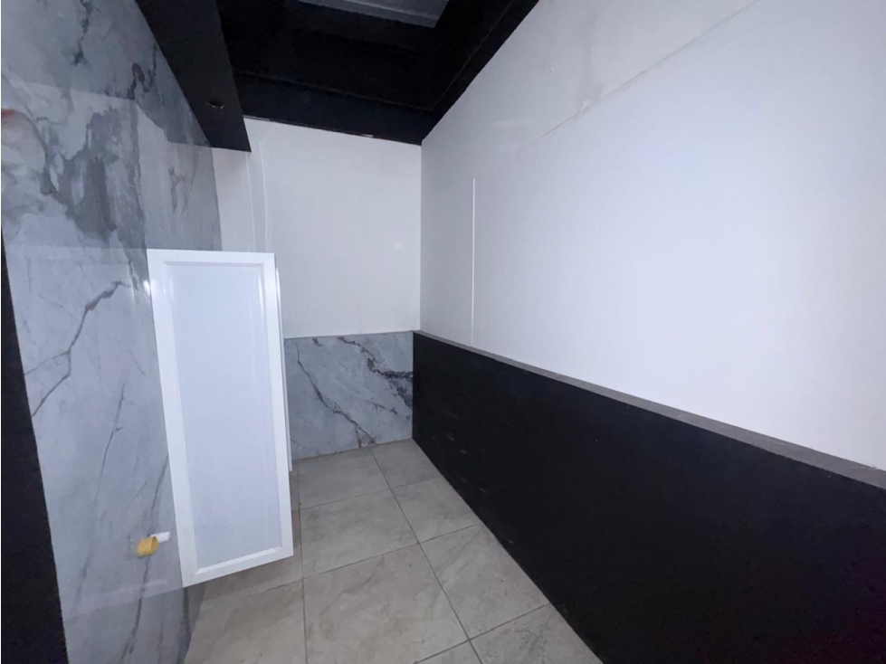 Local comercial en venta/ arriendo sector Avenida Centenario — foto 5