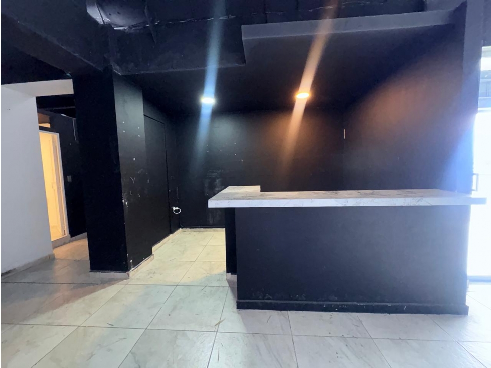 Local comercial en venta/ arriendo sector Avenida Centenario — foto 6