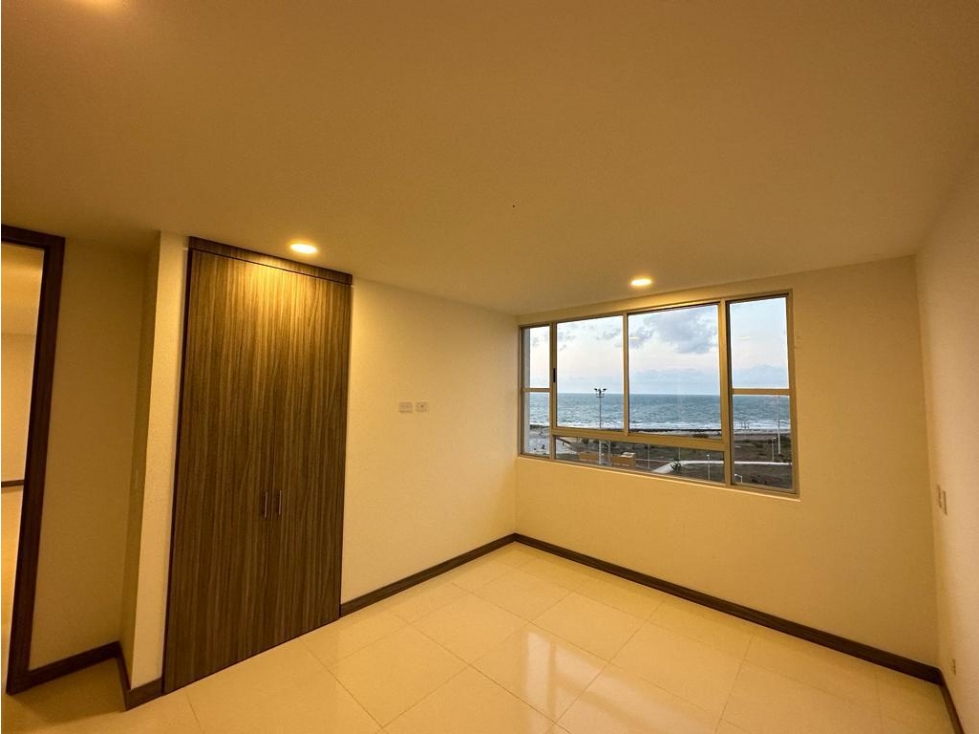 Apartamento en arriendo sector Crespo Cartagena — foto 4