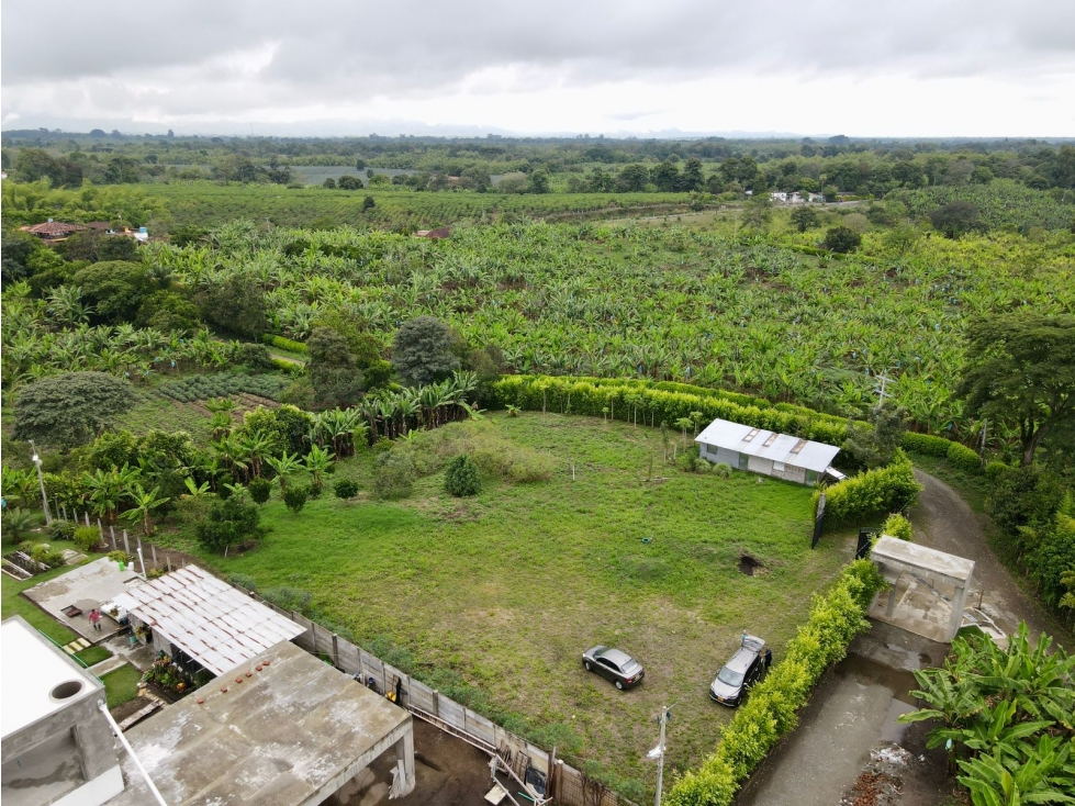 Lote en venta sector Pueblo tapao 400mt de vía principal — foto 2