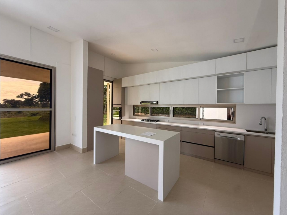 Casa campestre en venta sector Vía Aeropuerto (Caimo) — foto 2