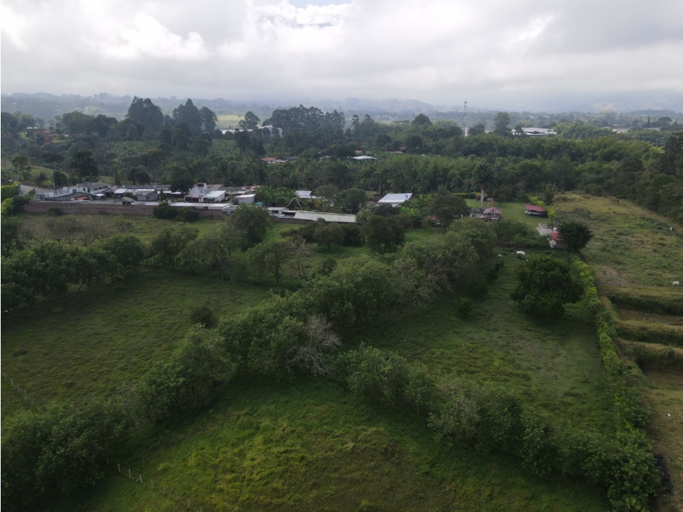 Lote con casa en venta via al Caimo — foto 6