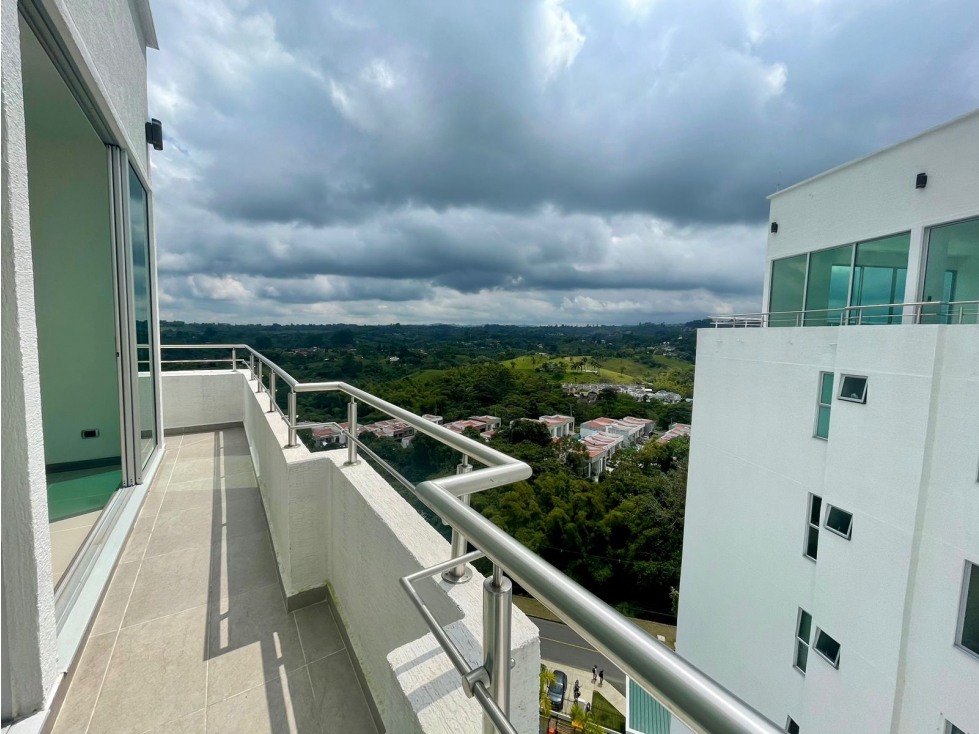 Pent-house en venta sector Oro Negro
