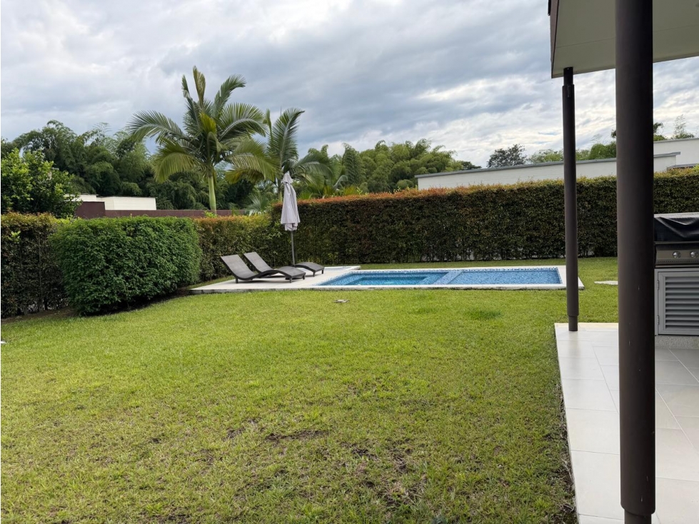 Casa campestre en venta sector Aeropuerto El Edén — foto 2