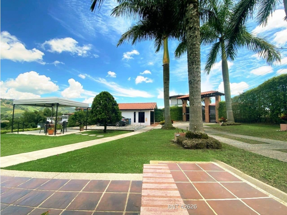 Casa campestre en arriendo sector Santa Rosa de Cabal - 2