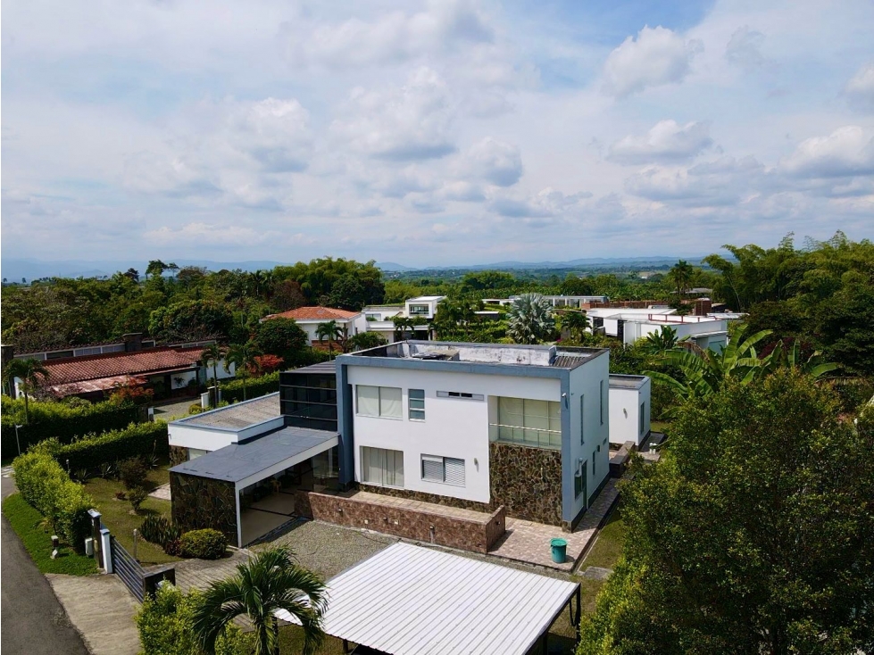 Casa campestre en venta vía El Caimo
