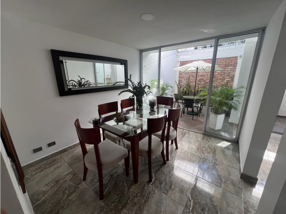 Casa en conjunto cerrado en venta sector Av Centenario — foto 2