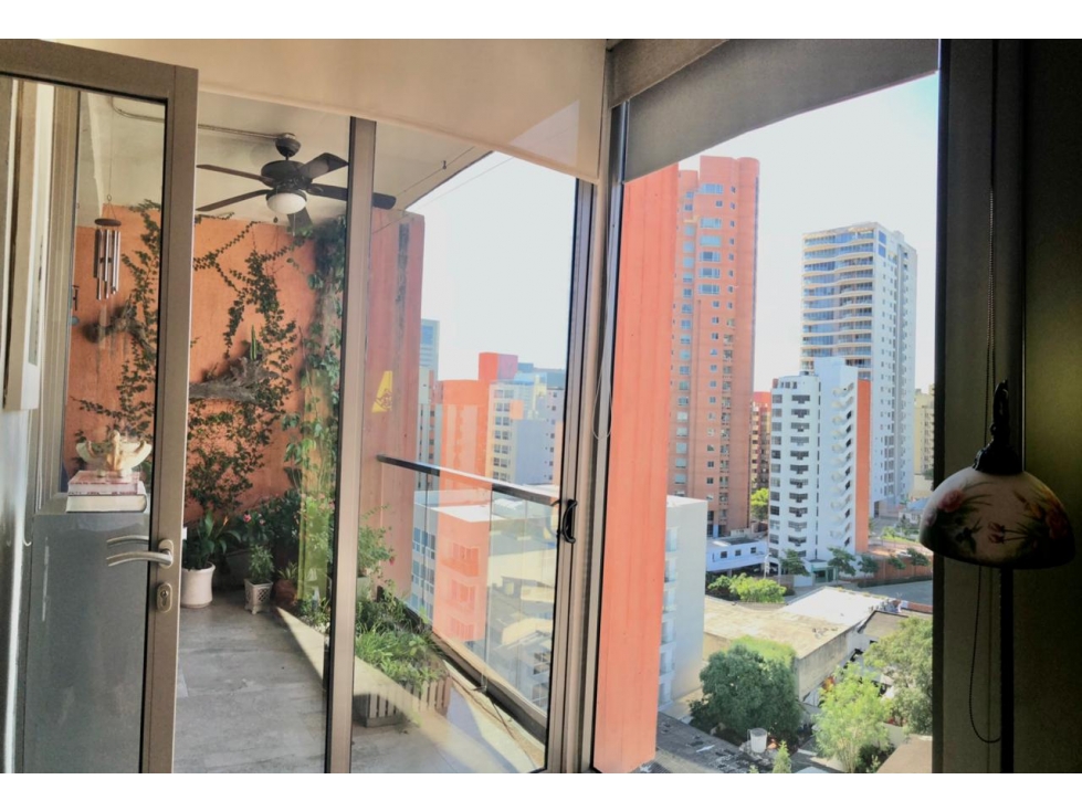 VENDO INCREÍBLE APARTAMENTO EN RIOMAR