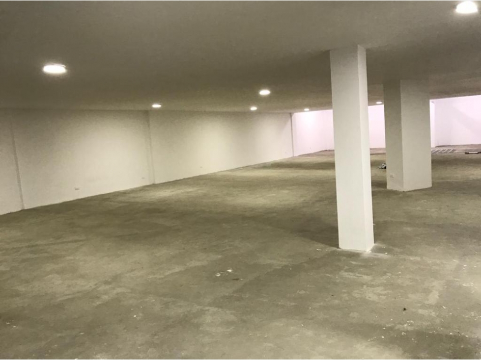 AN - VENTA EDIFICIO INSTITUCIONAL CHICÓ NORTE — foto 6