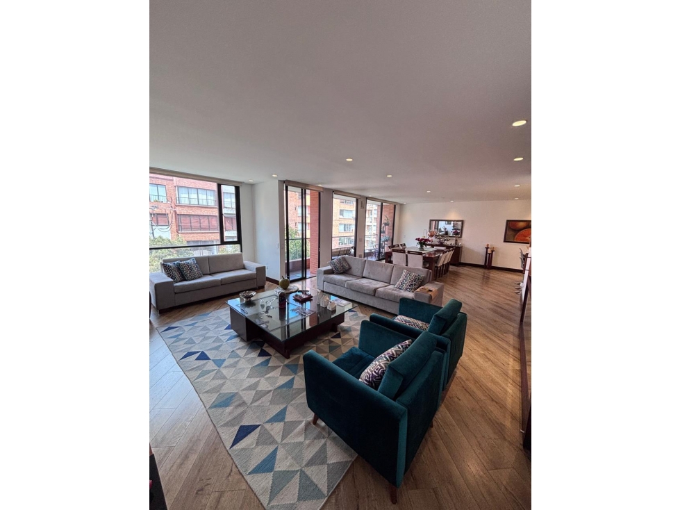 ZS-1220 APARTAMENTO EN VENTA CHICO NAVARRA
