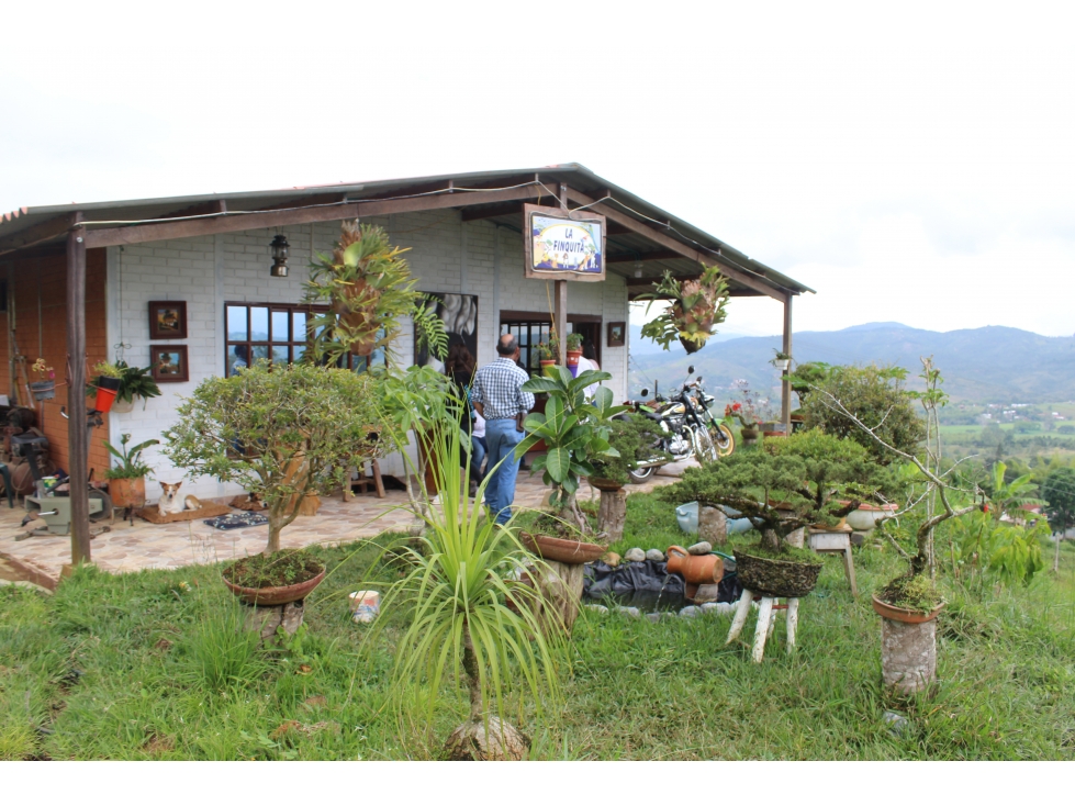 Vendo hermosa casa campestre en la cumbre , valle - 1
