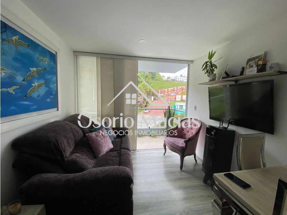 Venta de apartamento en Av. Alberto Mendoza