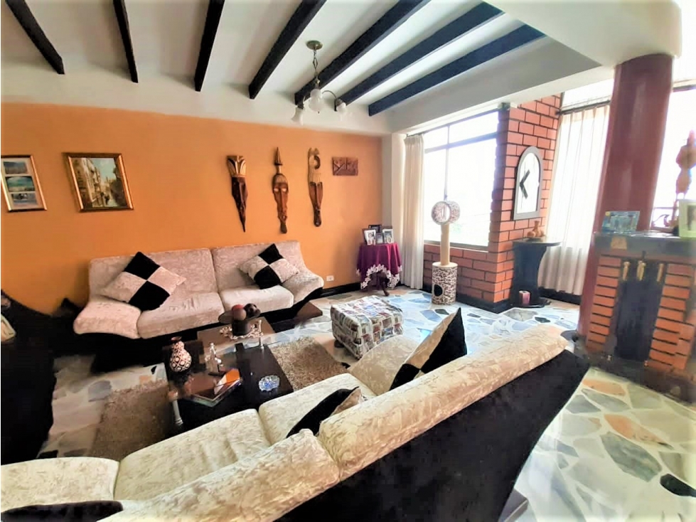 Venta de casa con renta en Alta Suiza - 1
