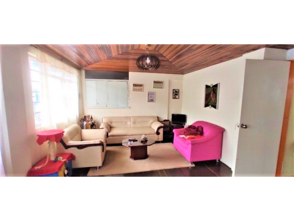 Venta de casa con renta en El Bosque
