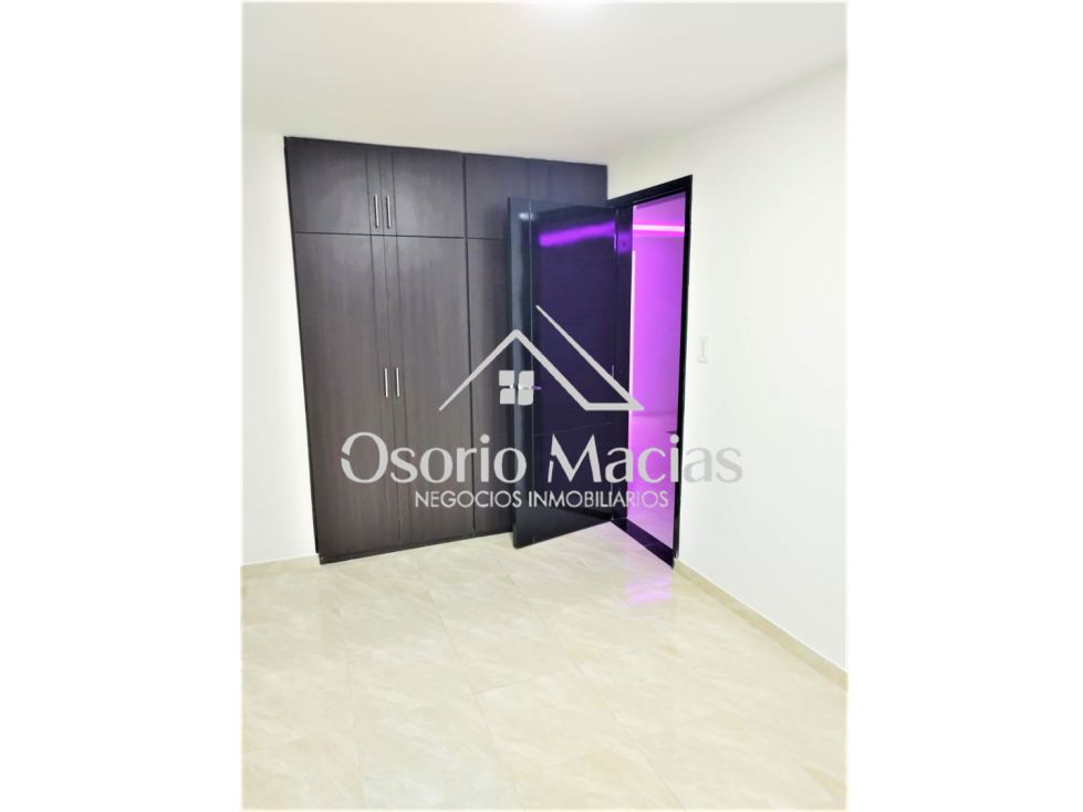 Venta de apartamento en El Centro - 4
