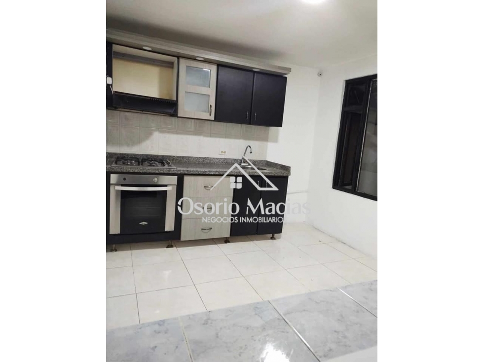 Venta de casa con renta en Villamaria