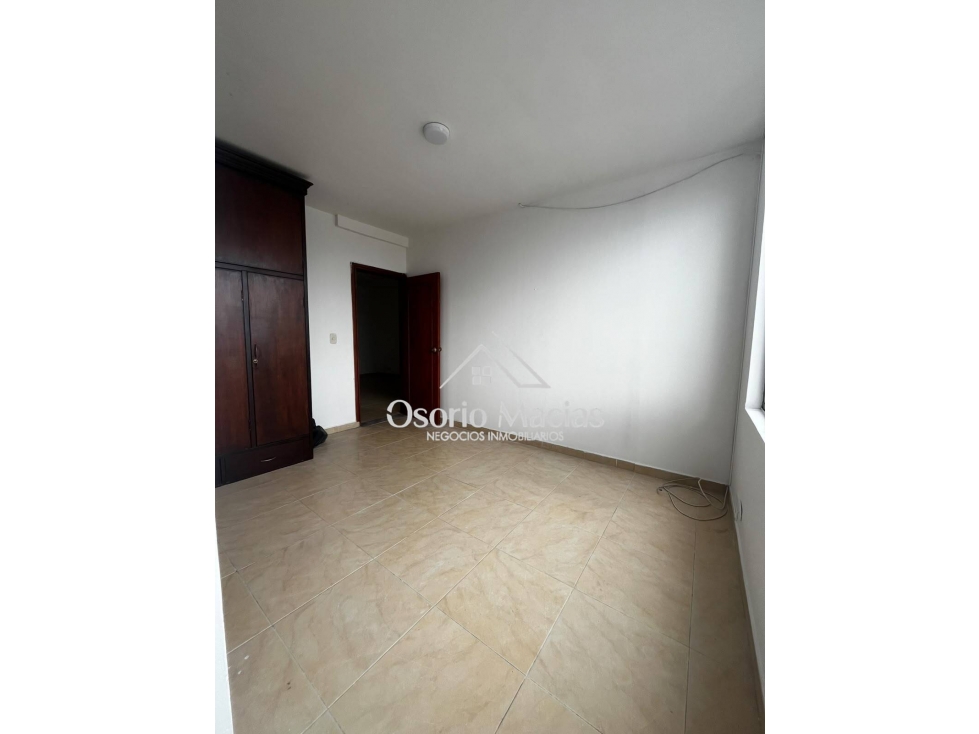 Arriendo apartamento en los Rosales — foto 2