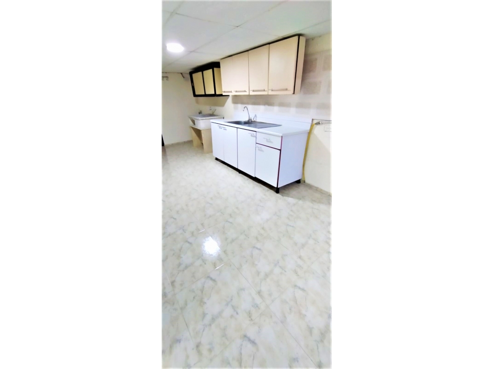 Venta de casa con renta en Las Colinas - 5