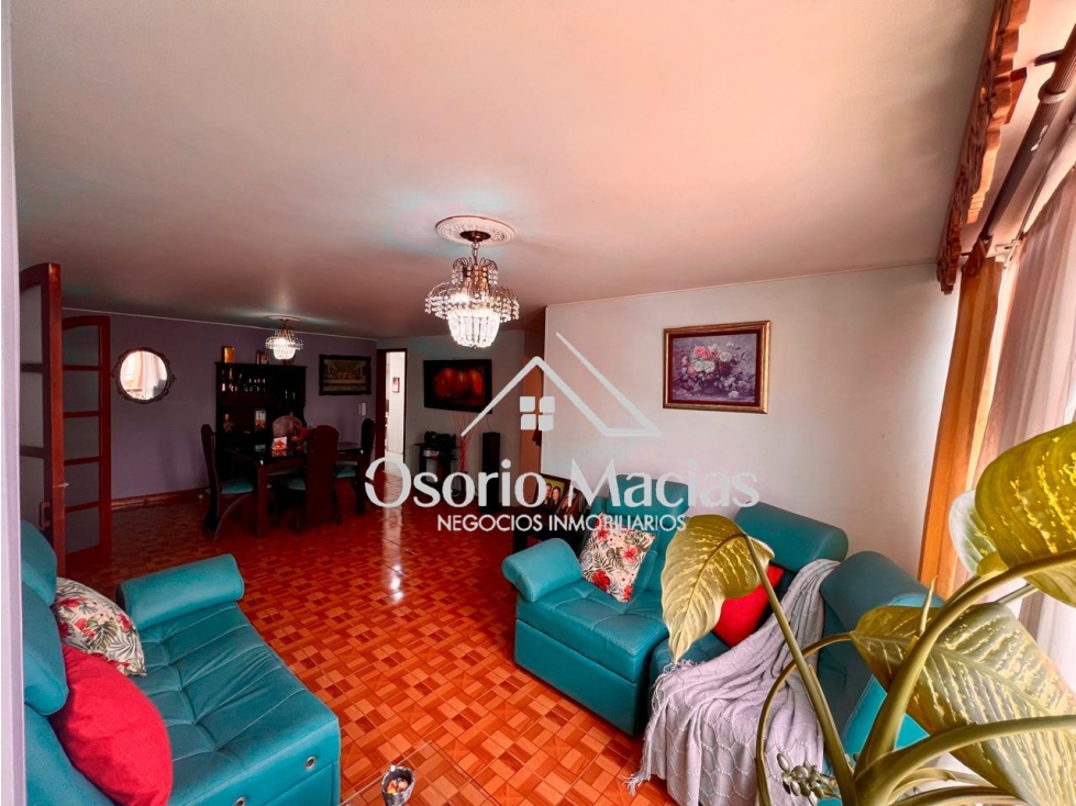 Venta de apartamento en La Arboleda — foto 3
