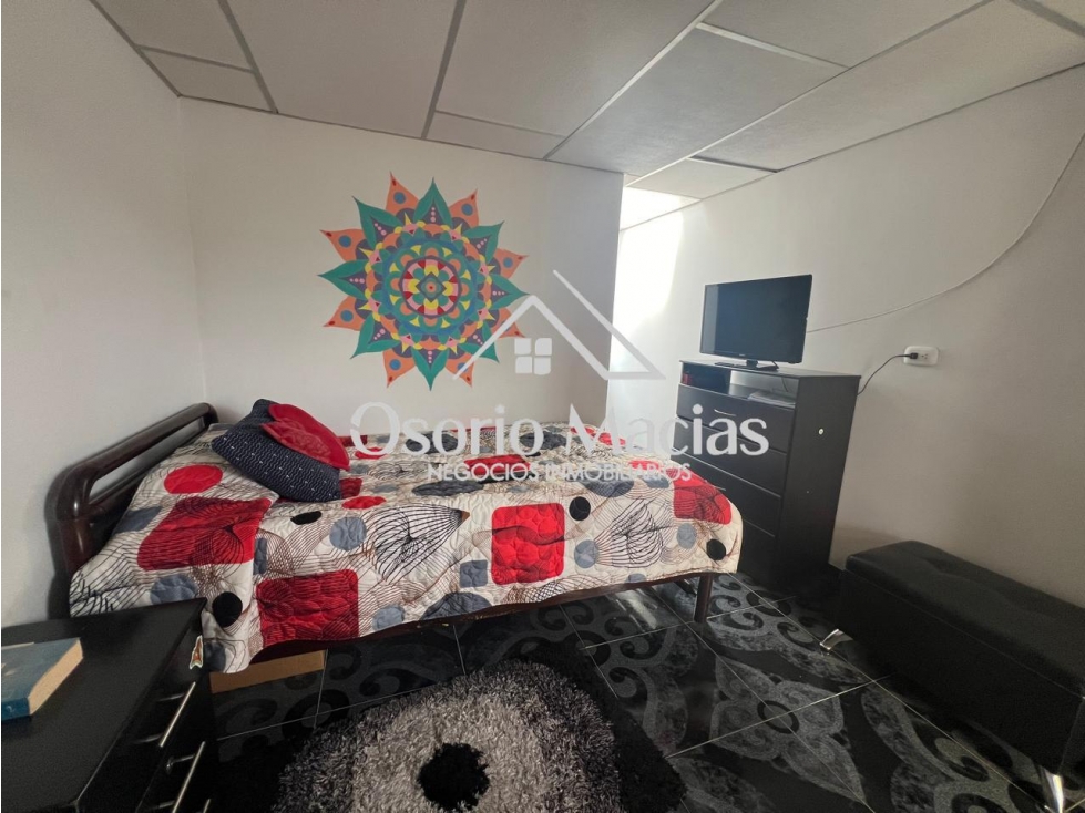 Venta de casa con renta en La Enea