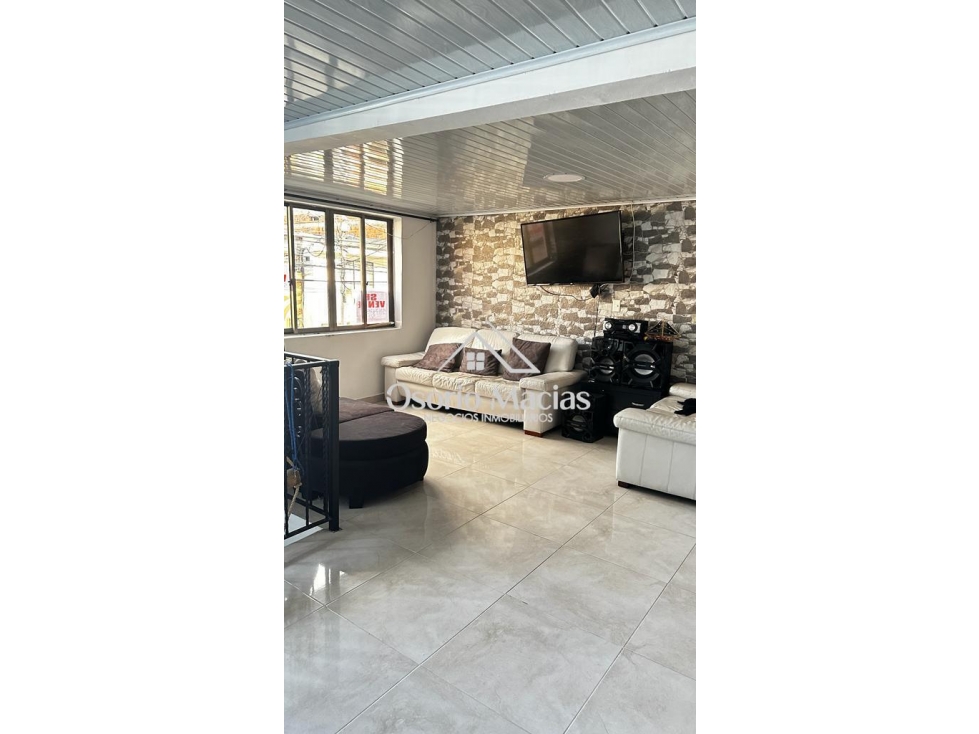 Venta de casa con renta en El Bosque