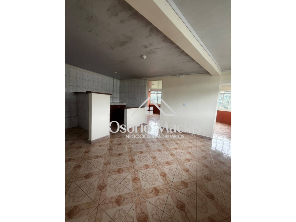 Arrienda apartamento en Alferez Real — foto 4