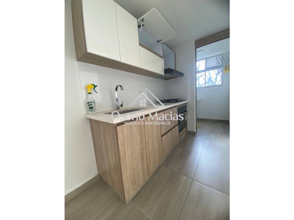Arrienda apartamento en Cerro de Oro