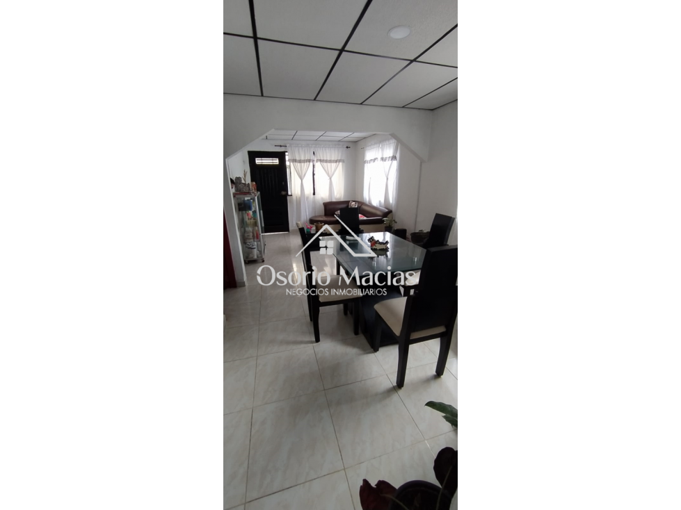 Venta de casa con renta en Minitas