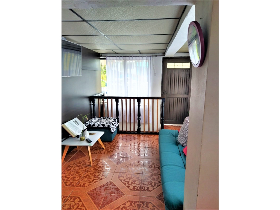 Venta de casa con renta en La Cumbre - 3
